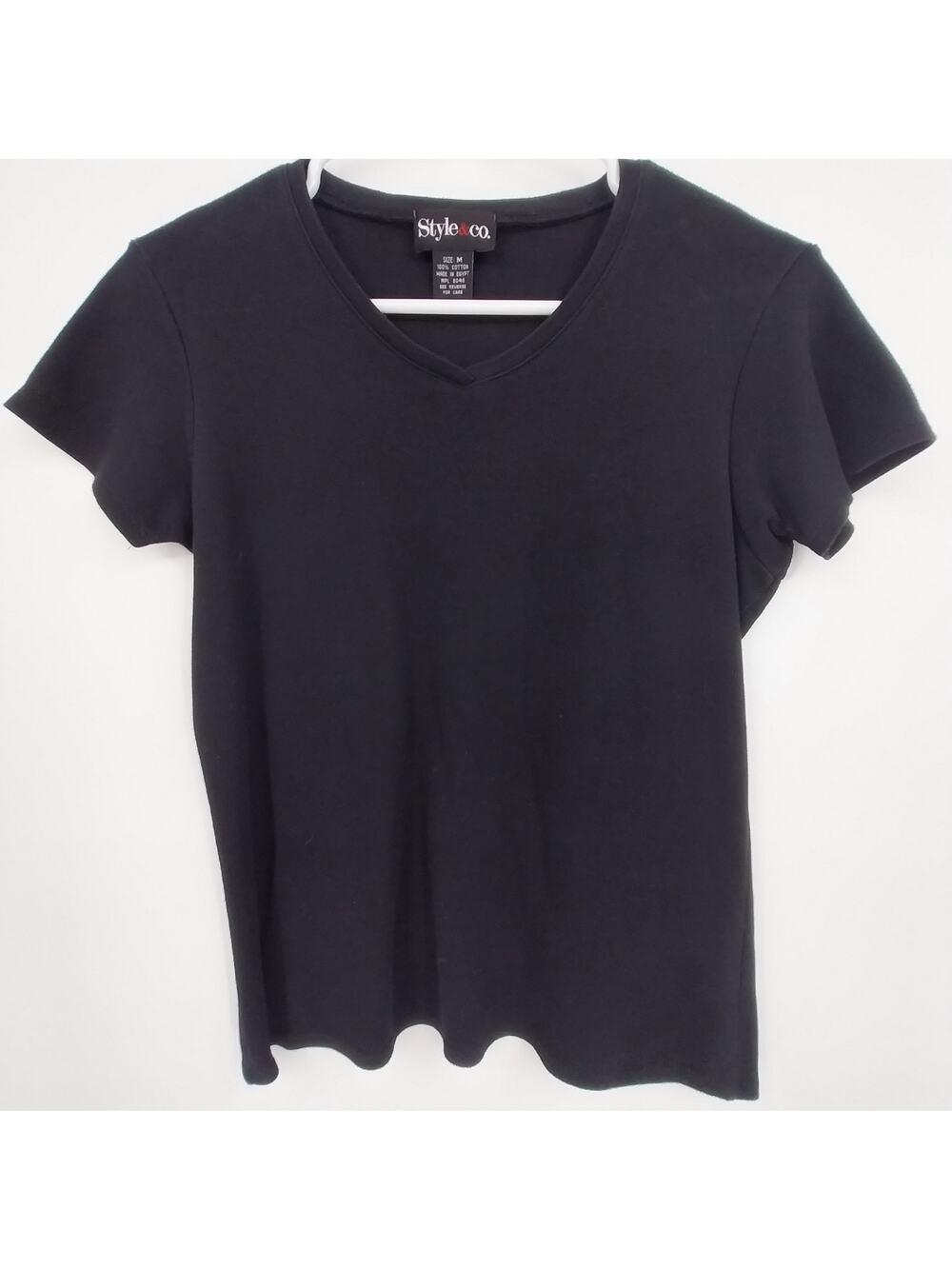 Style & Co Black T Shirt Women's Medium Short Sleeve 100% Cotton V Neck Egypt